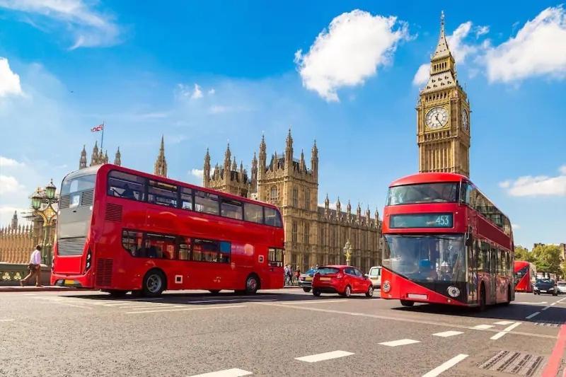 E2M Stays Lovely Apt Close To Ilford Station With Free Parking Bagian luar foto